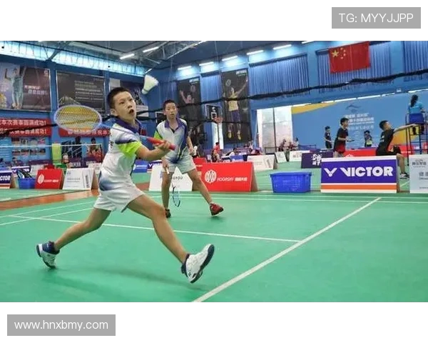 成都羽毛球队在冠军赛中的精彩表现与实力分析