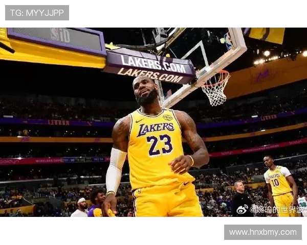 加内特与湖人对决精彩瞬间回顾，重温经典时刻与传奇对抗的巅峰之战